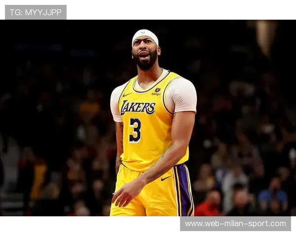 安东尼·戴维斯内线霸主，湖人防守无懈可击