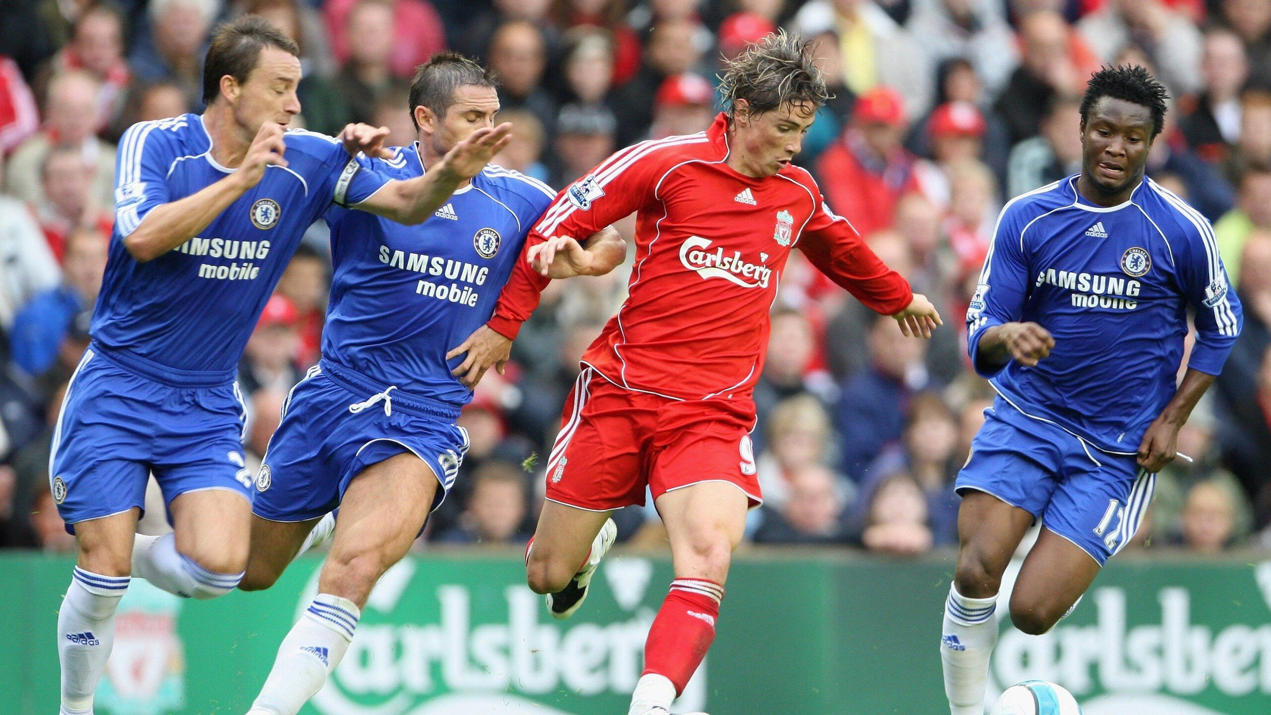 “舞蹈与竞技的无缝衔接!运动舞蹈赛场,谁能从节奏中脱颖而出?”